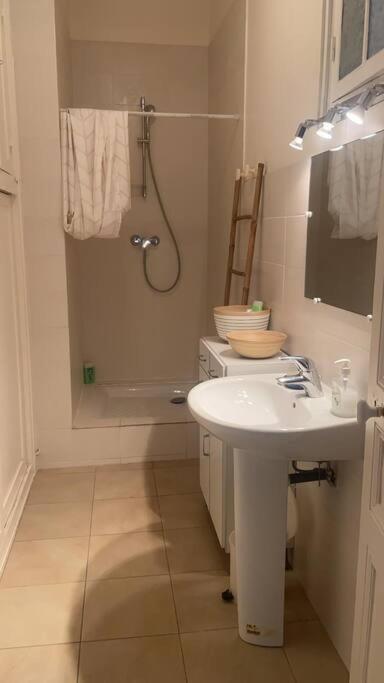 Amazing 2-Bedroom Apartment In Nice Near The Beach Dış mekan fotoğraf